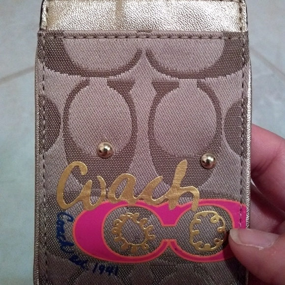 🆕  Coach Daisy Pop Applique Lanyard ID - Picture 3 of 5